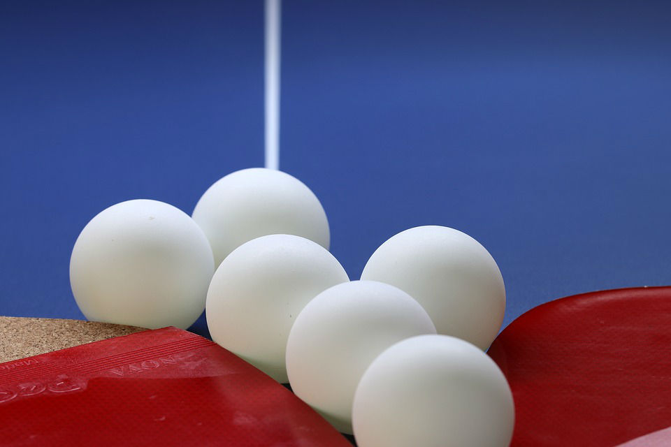 Les différents types de balles de ping-pong