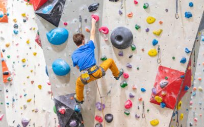 L’escalade sportive : règles et conseils pour débuter